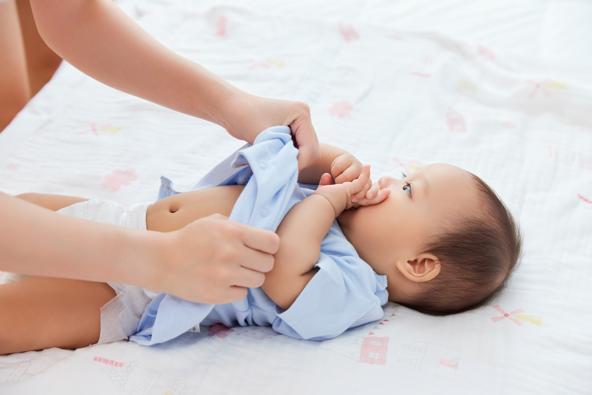 虎宝宝名字有山有月的名字