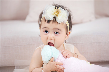 2022年6月出生的女宝宝取名