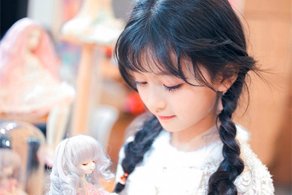 谭姓宝宝古诗词起名 诗经取名好听的谭姓名字大全