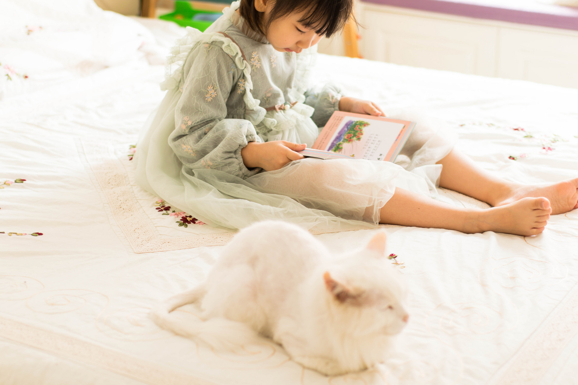 今年四月份出生的女孩取小名 2022年4月女孩小名 