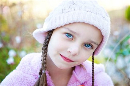 女孩比较有涵养的名字 好听有涵养的女孩名 