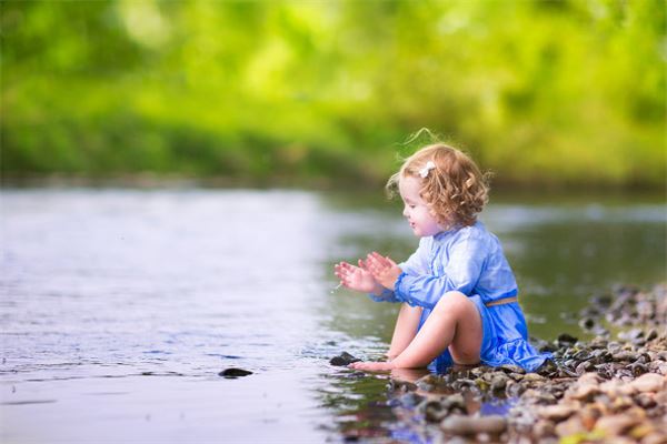 筠字取名含义是什么 