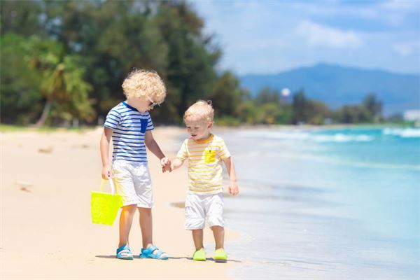 说名道姓：姓名的民族融合与冲突