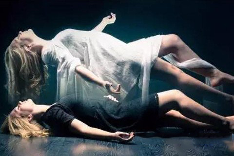 梦见自己投胎于穷人家