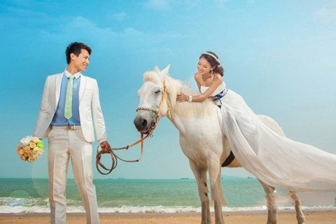 梦见背媳妇 背新娘