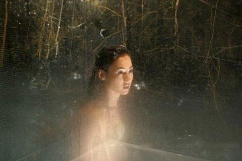 梦见浴室热气蒸腾