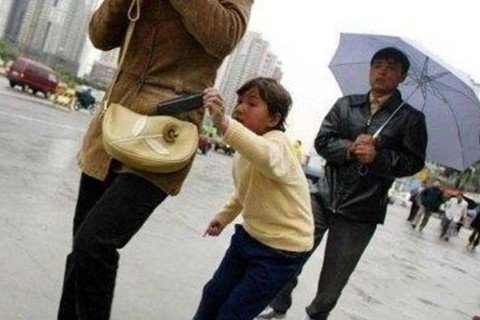 梦见偷别人东西