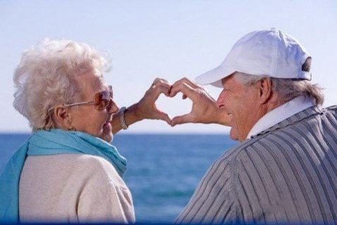 梦见变老 变成老人