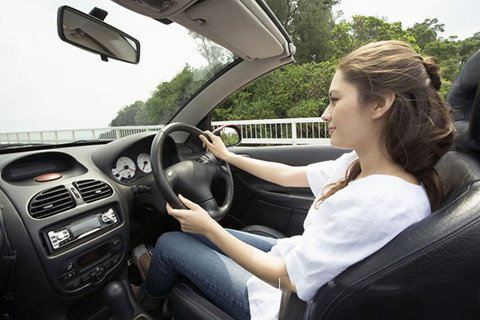 梦见开车 驾驶汽车