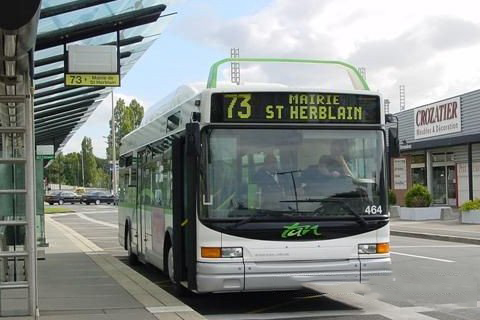 梦见坐汽车 坐公共汽车