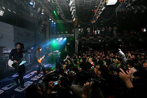 梦见摇滚音乐会