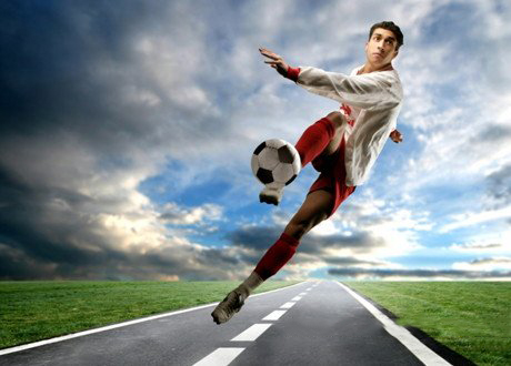 梦见足球 踢足球