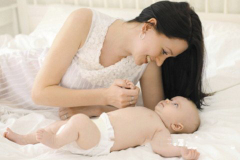 梦见妇女生孩子