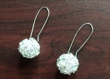 梦见别人送耳环