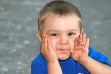 属鼠男孩名字最佳字奶名 