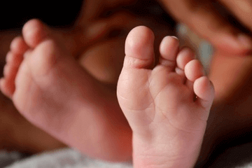 鼠宝宝闰四月取名 