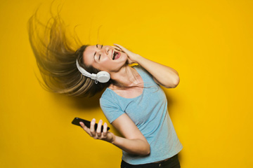 黑暗孤独的英文名字 好听的黑暗系英文名字 霸气的黑暗系英文名