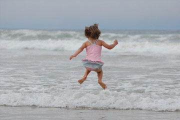 2020年8月出生的女孩名字 