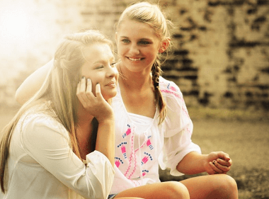 女孩起名坚强独立的 