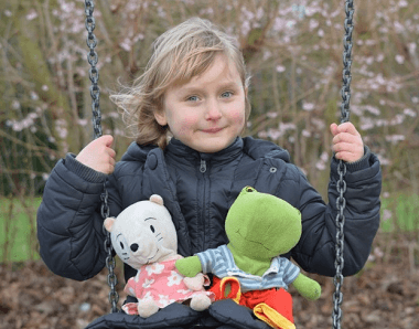 绾字女孩名字寓意好不好 和绾搭配的好听的名字