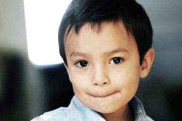 王姓男孩名字顺口好听 