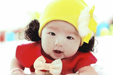 新生儿测名字生辰八字 