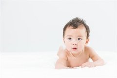 春节前后生的宝宝取什么名字好 新年有寓意的名字 