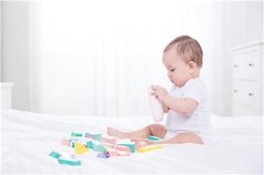 五行八字缺水起名大全 男孩八字缺水起名 