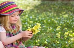 五行缺金女孩名字 缺金的女孩起名 