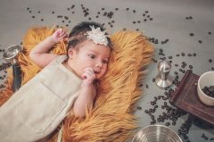 李姓双胞胎男孩取名字大全 李姓双胞胎男孩好听名字 