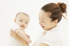 给女孩起名字叫李佳什么的名字 李姓女孩名字带佳字 