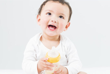 牛年宝宝乳名大全2021有寓意 