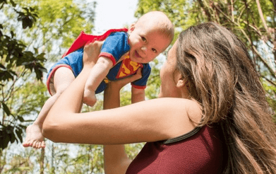 给刚出生的男婴取名 