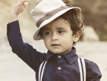 楚辞取名男孩狗年宝宝 