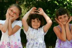 女孩高雅有涵养的名字双胞胎 双胞胎女孩取名大全 