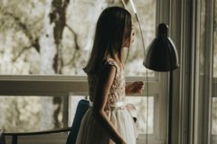 女生名字毓字的含义 用毓字搭配女孩名字好寓意 