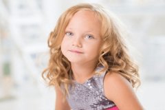 给姓袁的女孩起名字  姓袁的女孩取名好听 