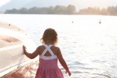 女孩起名字用榕字好吗 女孩名字唯美动听带榕字 