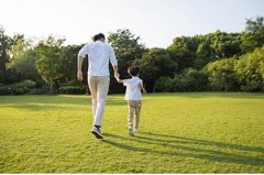 李姓好听到爆炸的名字男 100分的男孩名字姓李 