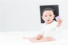 按生辰八字取名字大全男孩 男孩取名宝典免费 