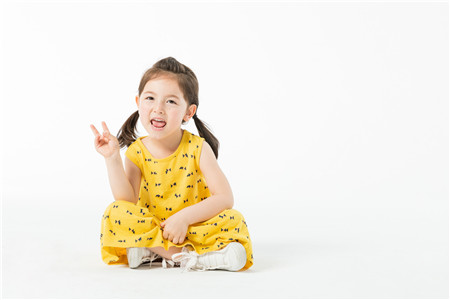 虎宝起名带山带木女孩